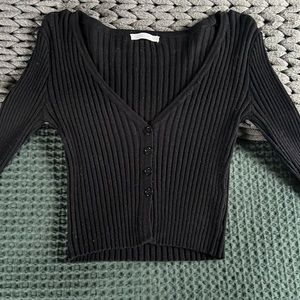 Cropped Long Sleeve Ribbed Shirt with Buttons